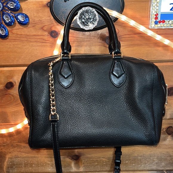 MICHAEL KORS BLACK GOLD SATCHEL HANDBAG/SHOULDER BAG VERY ROOMY NEW ADJ STRAP - Picture 13 of 15